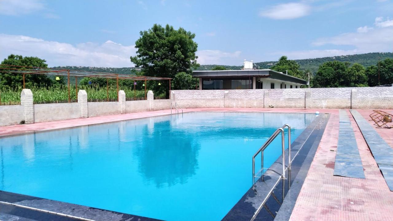 Aravalli Hill Resort Chittorgarh Zewnętrze zdjęcie