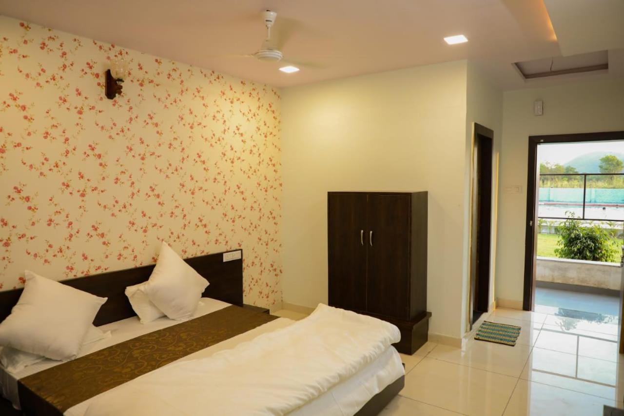Aravalli Hill Resort Chittorgarh Zewnętrze zdjęcie