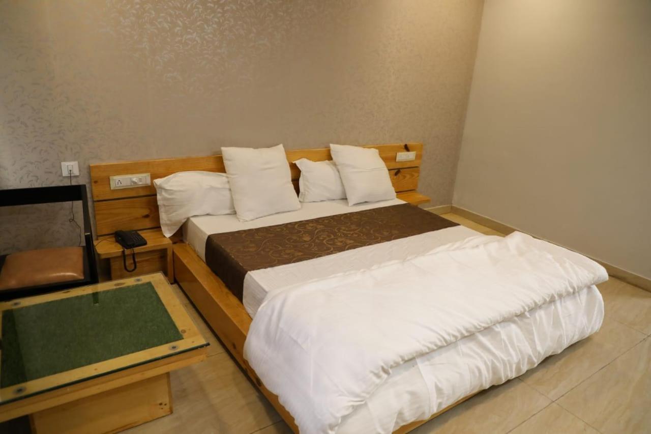 Aravalli Hill Resort Chittorgarh Zewnętrze zdjęcie